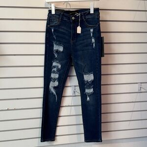 Trendy Distressed Skinny Jeans in Dark Blue